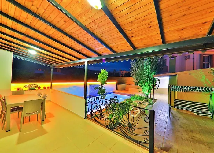 Comfortable With Pool Villa Kaş