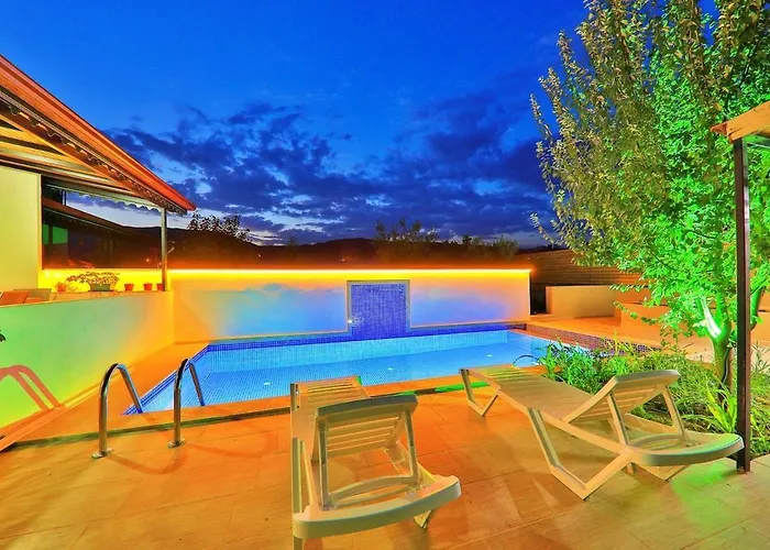 Comfortable With Pool